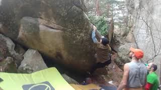 Brătilești Bouldering - Motanul încălțat 7A+