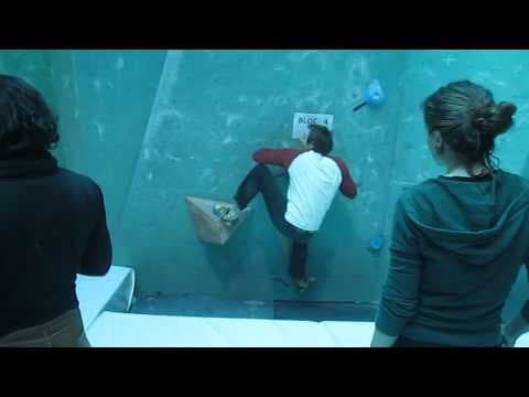 Campionatul Balcanic de Escalada Bloc 2013 CALIFICARI