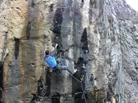 Cristi Man trying Amnezia 8a