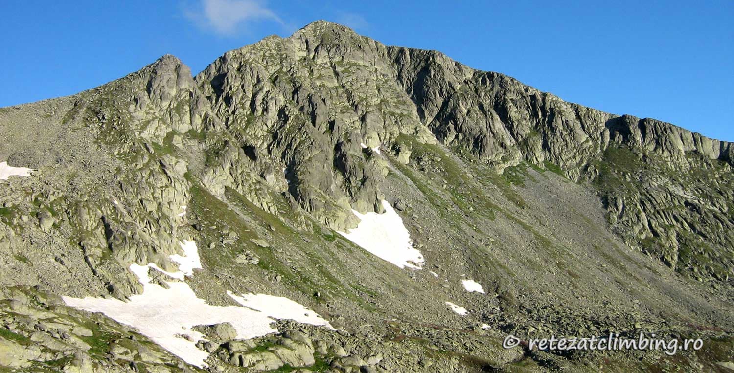 Fața nordică Păpușa. Sursă foto: retezatclimbing.ro
