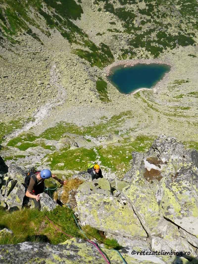 Lungimile inițiale. Sursă foto: retezatclimbing.ro Lungimile inițiale. Sursă foto: retezatclimbing.ro