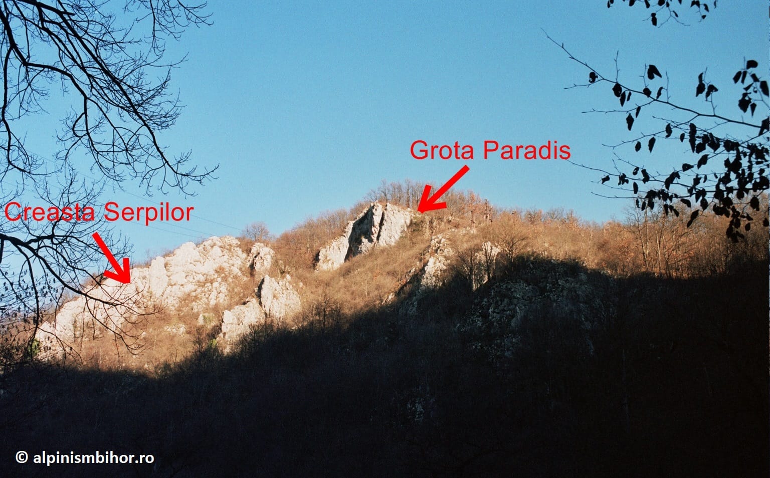 Sursă: alpinismbihor.ro Sursă: alpinismbihor.ro