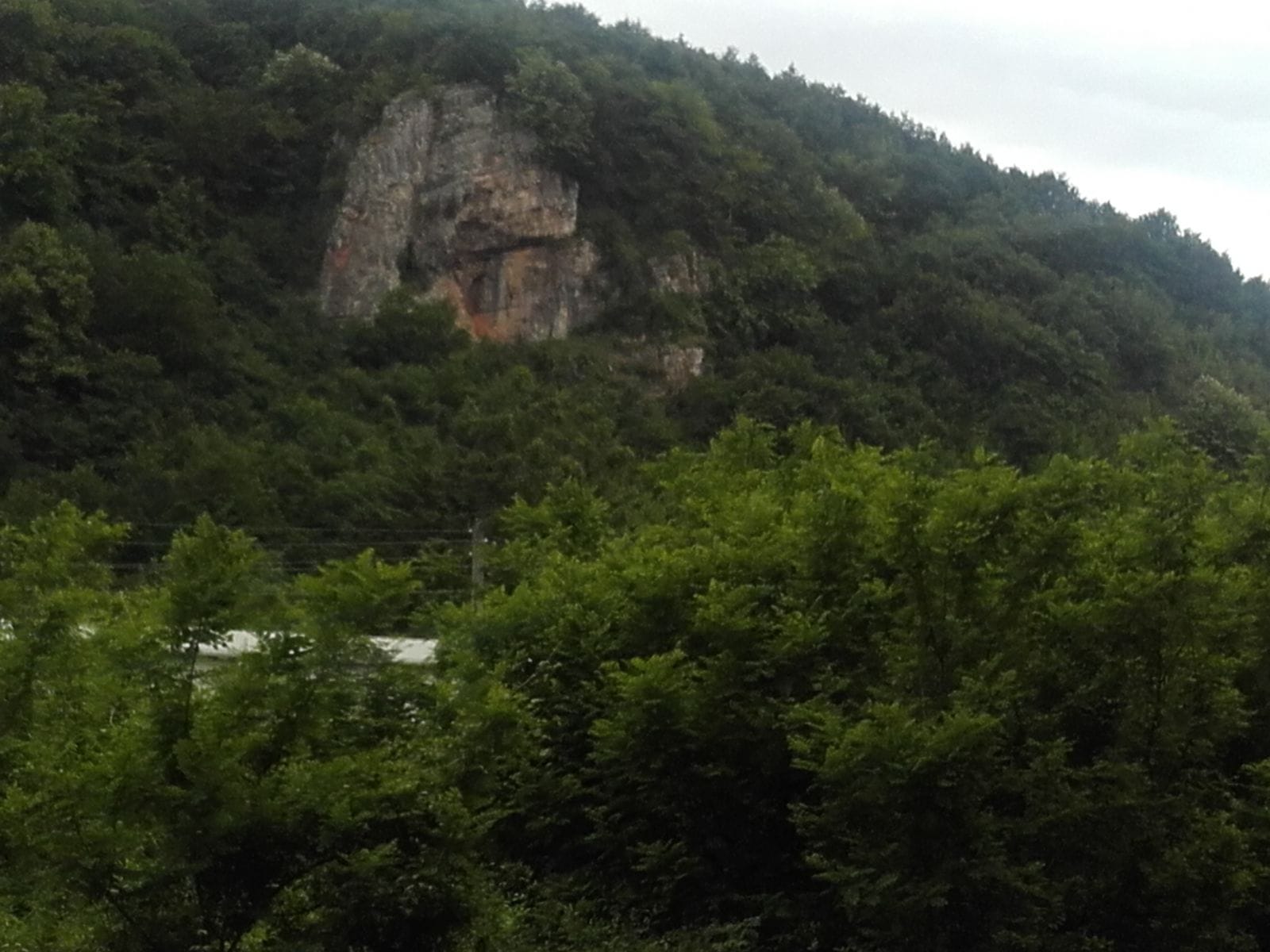 Sursă: alpinismbihor.ro Sursă: alpinismbihor.ro